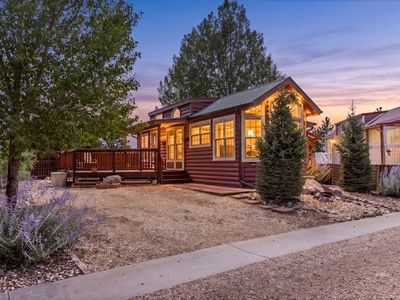 325 E Main St #8
