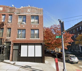 401 Troy Ave #1