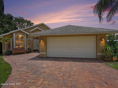 3900 Saint Armens Cir