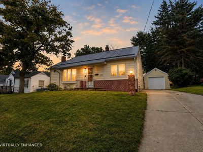 1219 Hammond Ave