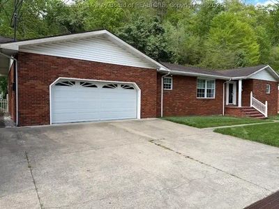 783 Campbells Creek Dr