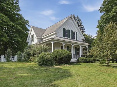 Property at 14 Carr St, Sutton, MA