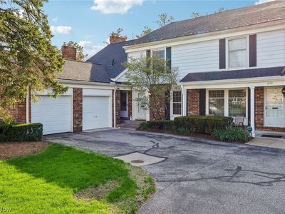 Property at 34104 Chagrin Blvd APT 3102, Moreland Hills, OH