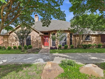 3719 Kelly Blvd