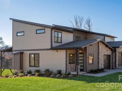 514 Sunset Villas Ln