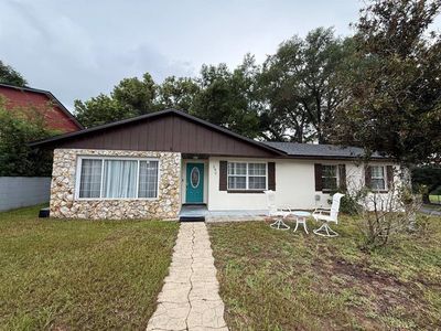 290 HILLSIDE DRIVE