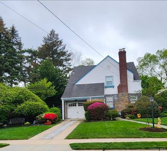 35 Hanson Place