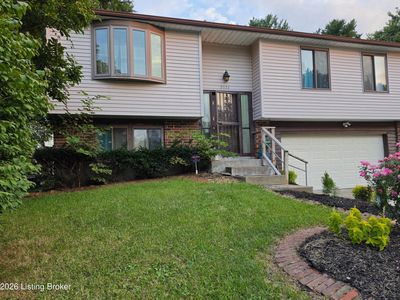8636 Running Fox Cir