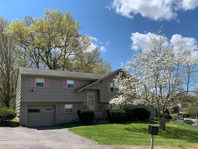 6 Gallagher Dr