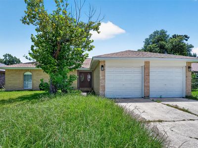 1446 Castle Glen Dr