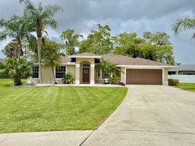 228 PARK Road N