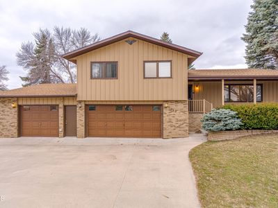 2062 Grimsrud Dr