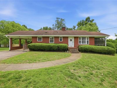 2040 Glovenia Dr