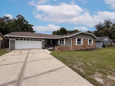 963 Sequoia Dr