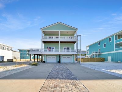 7555 White Sands Blvd