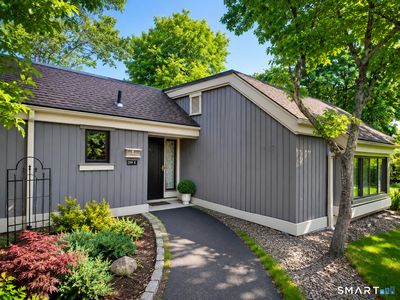 289 Heritage Village #E