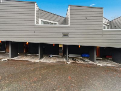 6220 SW Capitol Hwy APT 8