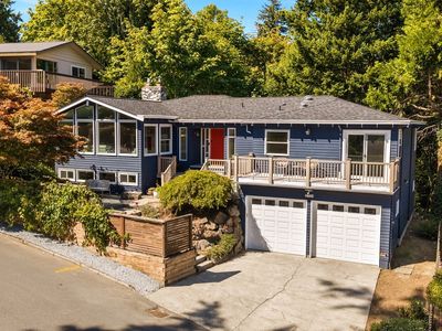 3734 NE 150th Street