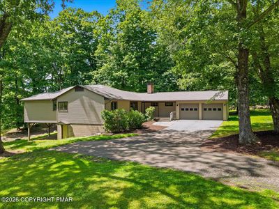 307 Foxglove Rd