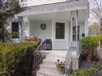 11 Ludlow Ave