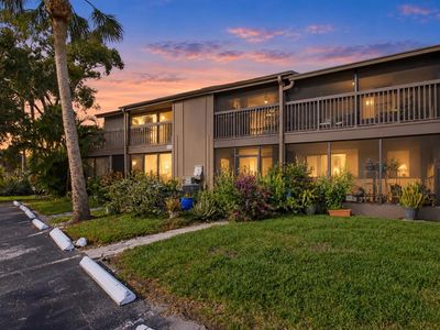 6346 NEWTOWN CIRCLE #46B4