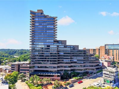 1 Trimont Ln APT 490E