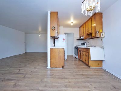 1935 Shore Pkwy APT 1J