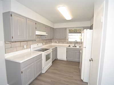 112 Forestwood Dr