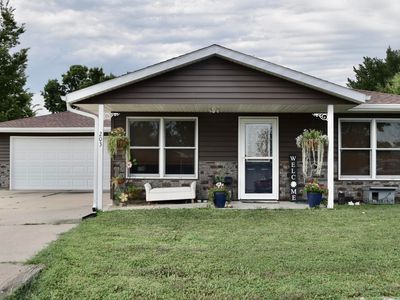 203 Holt Circle Dr