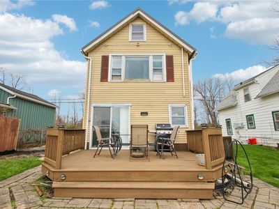376 Manitou Rd