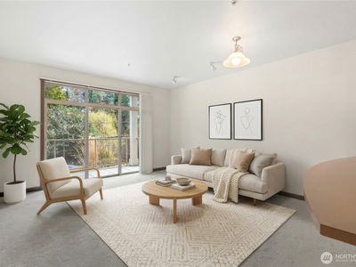 910 Gladstone Street #103