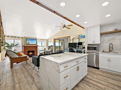 1855 Diamond St Unit 5-327