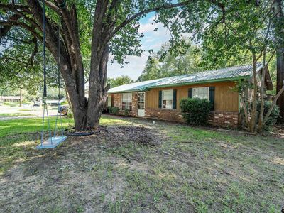 908 Pinkerton Dr