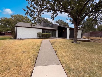 742 Hummingbird Cir