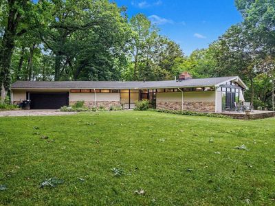 1910 Ribourde Dr