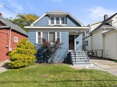 135 Floss Ave