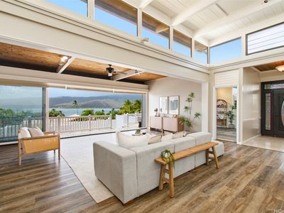 251 Poipu Dr