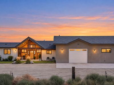 1923 Arabian Ln