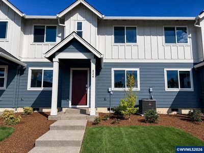 Property at 824 Sifuentez Ct, Woodburn, OR