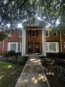 846 Thorn St APT 75