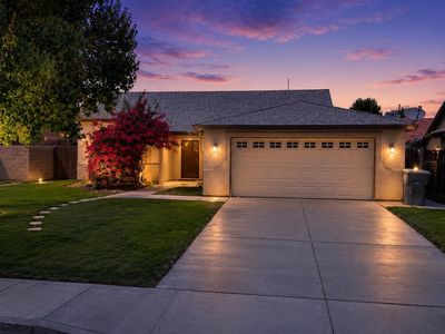 410 Lake Valley Dr