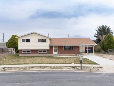 4383 S Meadowgate Cir