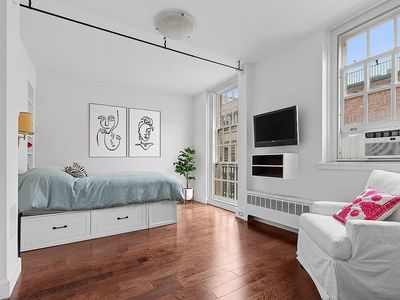 509 E 77th St APT 5G