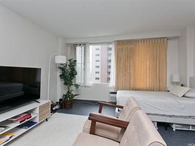 747 Amana St APT 810