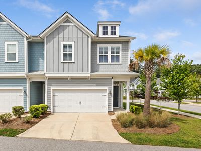 2886 Eddy Dr
