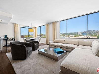 412 N Palm Dr APT 604
