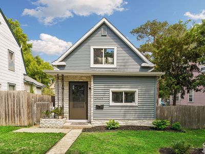 3435 Oakland Ave