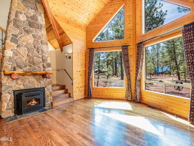 7891 E Knighthood Ln