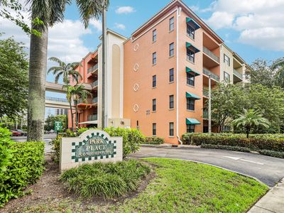 1620 Presidential Way #310