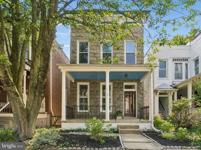 4018 Roland Ave